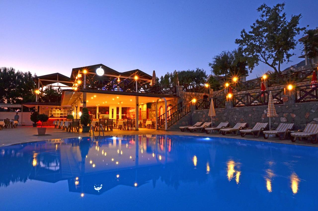 Konfor Suite Otel Cedit Exteriér fotografie