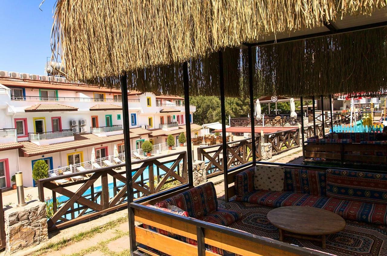 Konfor Suite Otel Cedit Exteriér fotografie
